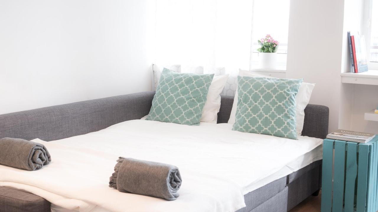 Sunny Apartment วอร์ซอ ภายนอก รูปภาพ