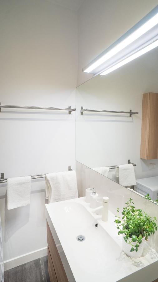 Sunny Apartment วอร์ซอ ภายนอก รูปภาพ