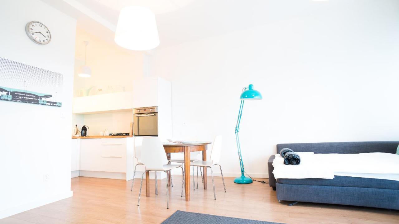 Sunny Apartment วอร์ซอ ภายนอก รูปภาพ