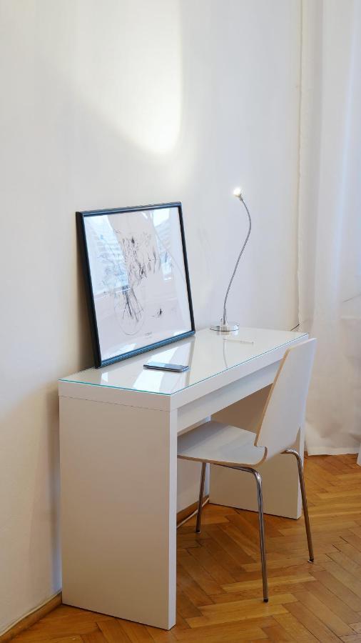 Sunny Apartment วอร์ซอ ภายนอก รูปภาพ